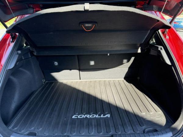 Used 2021 Toyota COROLLA SE