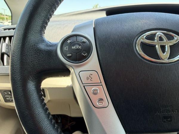 Used 2014 Toyota PRIUS IV