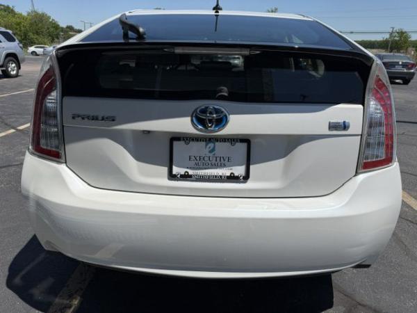 Used 2014 Toyota PRIUS IV