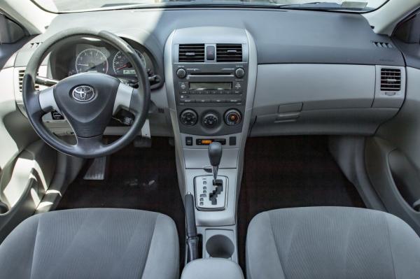 Used 2011 Toyota COROLLA LE