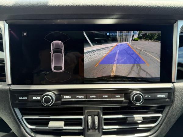 Used 2020 PORSCHE MACAN suv