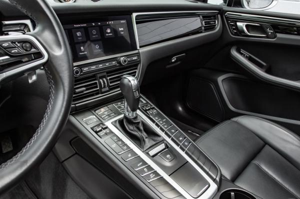 Used 2020 PORSCHE MACAN suv
