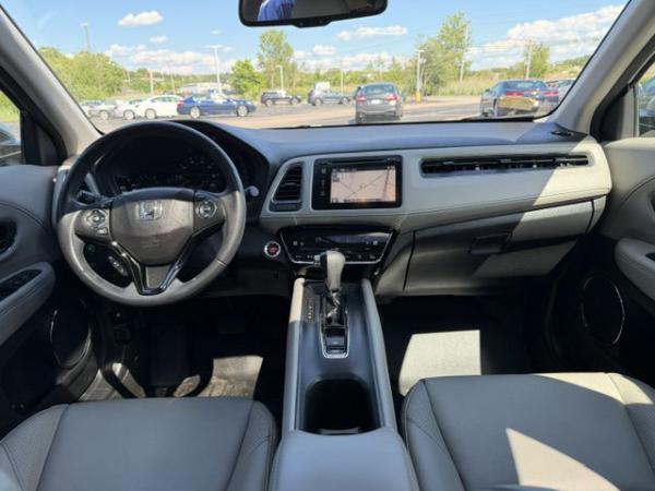 Used 2018 HONDA HR V EX L