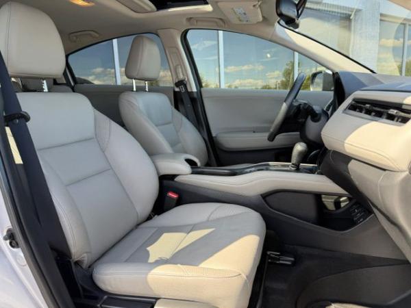 Used 2018 HONDA HR V EX L