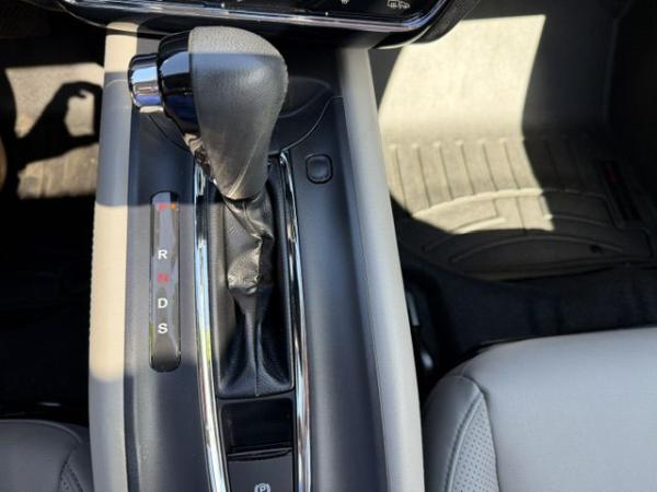 Used 2018 HONDA HR V EX L
