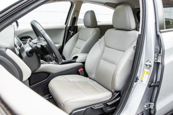 Used 2018 HONDA HR V EX L