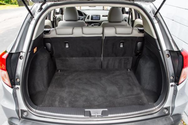 Used 2018 HONDA HR V EX L