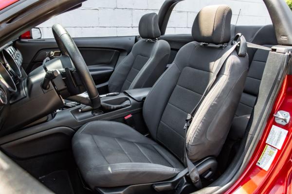 Used 2016 FORD MUSTANG Convertible