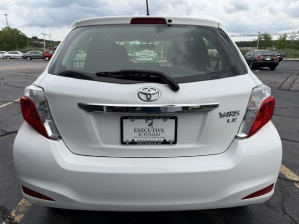 Used 2014 Toyota YARIS 5 Door LE