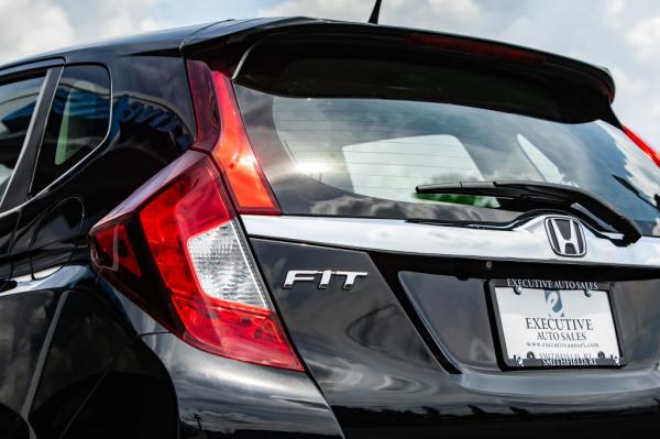 Used 2019 HONDA FIT EX