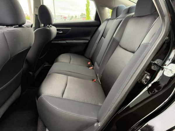 Used 2017 NISSAN ALTIMA 25
