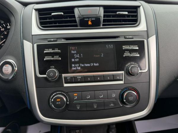 Used 2017 NISSAN ALTIMA 25