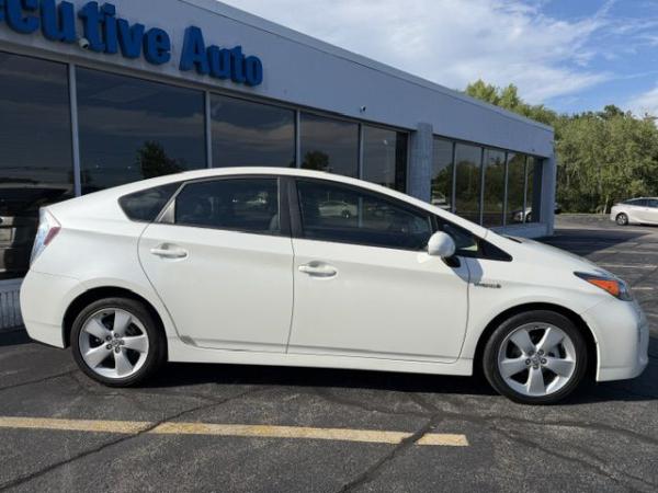 Used 2015 Toyota PRIUS V