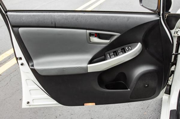 Used 2015 Toyota PRIUS V