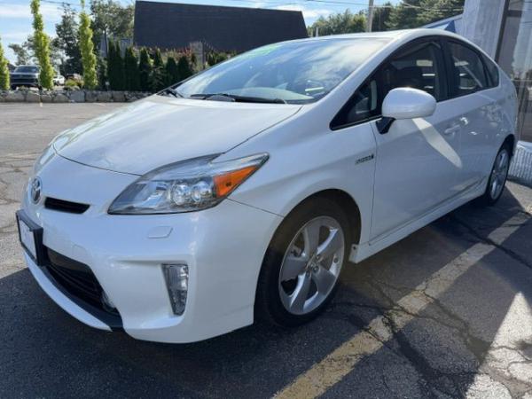 Used 2015 Toyota PRIUS V