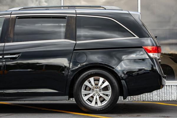 Used 2016 HONDA ODYSSEY SE