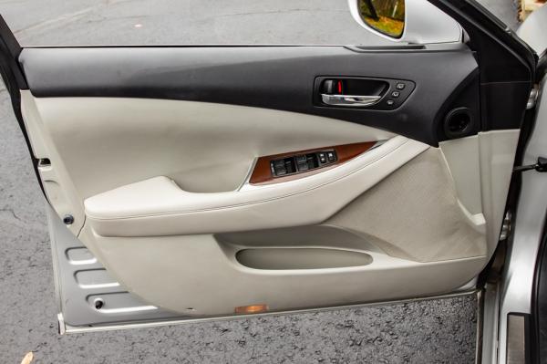 Used 2012 LEXUS ES 350