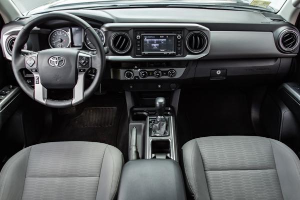 Used 2016 Toyota TACOMA DOUBLE CAB