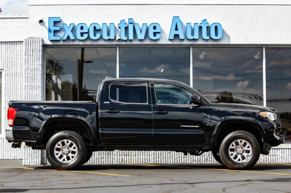 Used 2016 Toyota TACOMA DOUBLE CAB