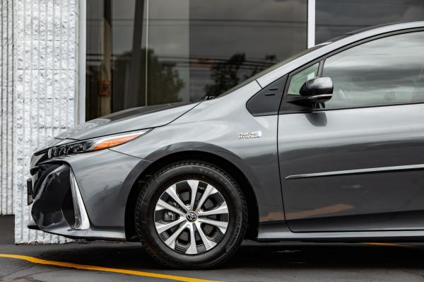 Used 2021 Toyota PRIUS PRIME XLE
