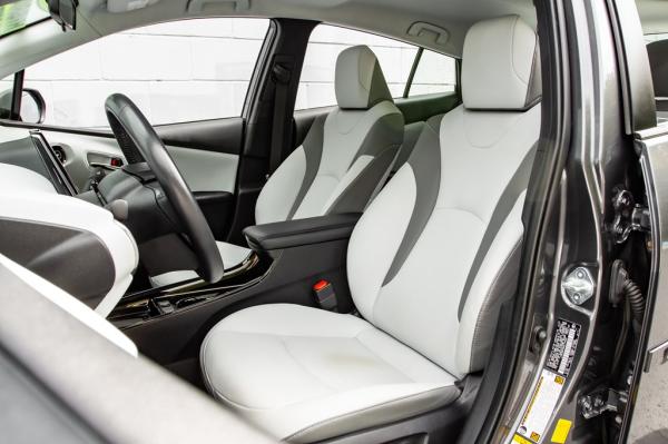 Used 2021 Toyota PRIUS PRIME XLE