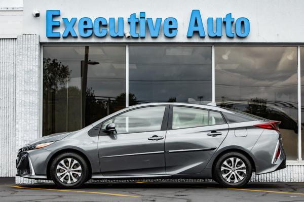 Used 2021 Toyota PRIUS PRIME XLE