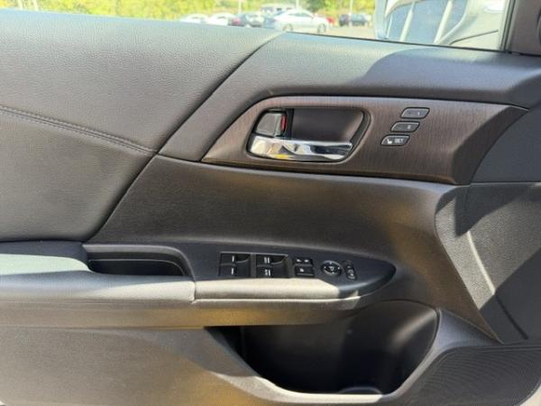 Used 2014 HONDA ACCORD EX L W Nav