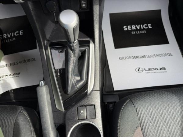 Used 2019 Toyota COROLLA LE