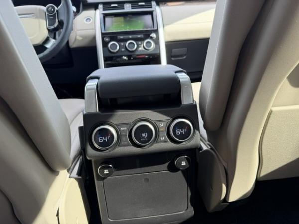 Used 2018 LAND ROVER DISCOVERY HSE