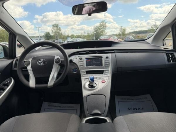 Used 2014 Toyota PRIUS Five
