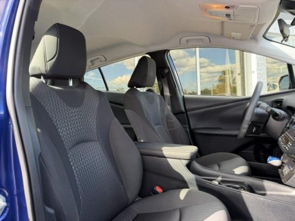 Used 2017 Toyota PRIUS II