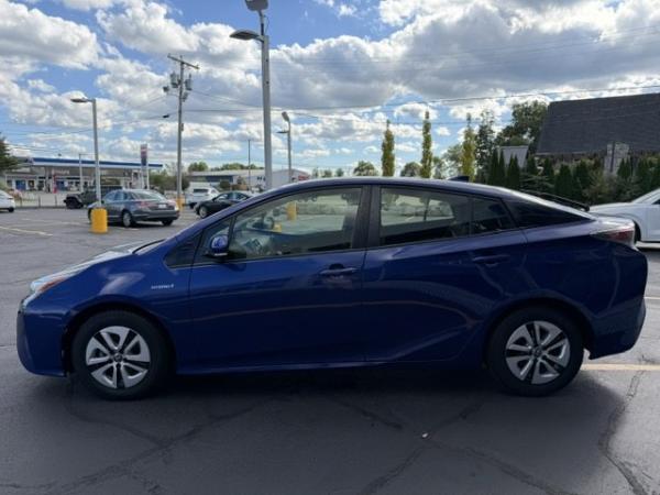 Used 2017 Toyota PRIUS II