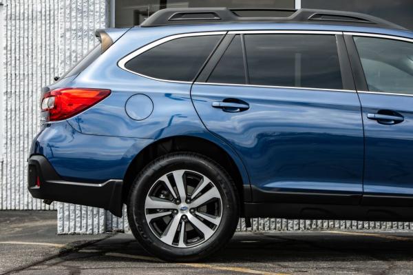 Used 2019 SUBARU OUTBACK 36R LIMITED
