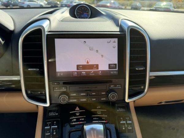 Used 2017 PORSCHE CAYENNE