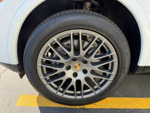 Used 2017 PORSCHE CAYENNE Platinum Edition