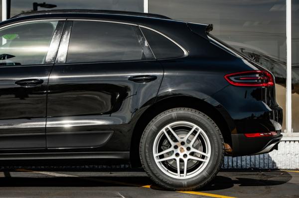 Used 2018 PORSCHE MACAN