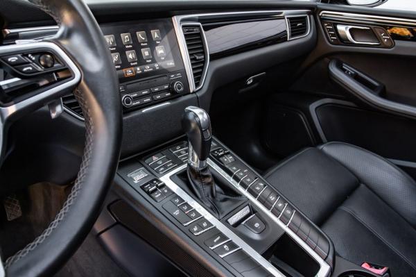 Used 2018 PORSCHE MACAN