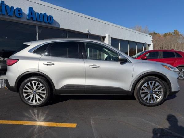 Used 2020 FORD ESCAPE TITANIUM