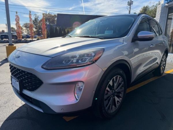 Used 2020 FORD ESCAPE TITANIUM