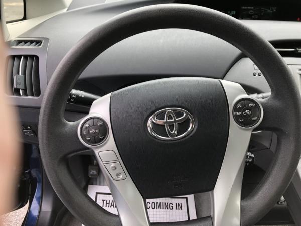 Used 2013 Toyota PRIUS II II