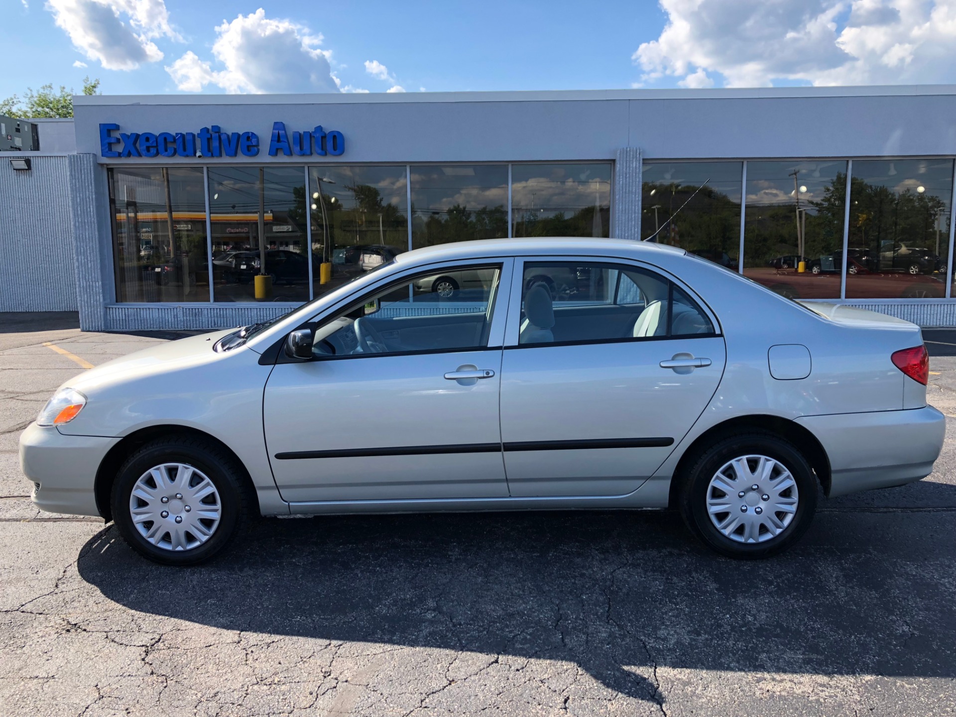 Used 2003 Toyota Corolla Ce Ce For Sale 4 950 Executive