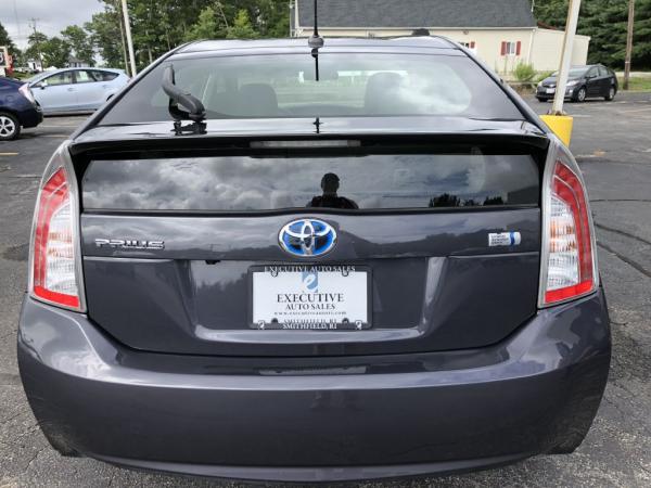 Used 2014 Toyota PRIUS III III