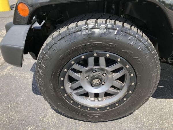 Used 2008 JEEP WRANGLER UNLIMI SAHARA