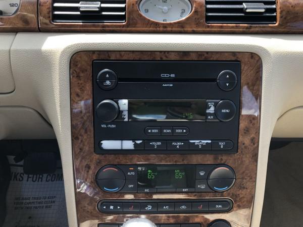 Used 2005 FORD FIVE HUNDRED LIMITED
