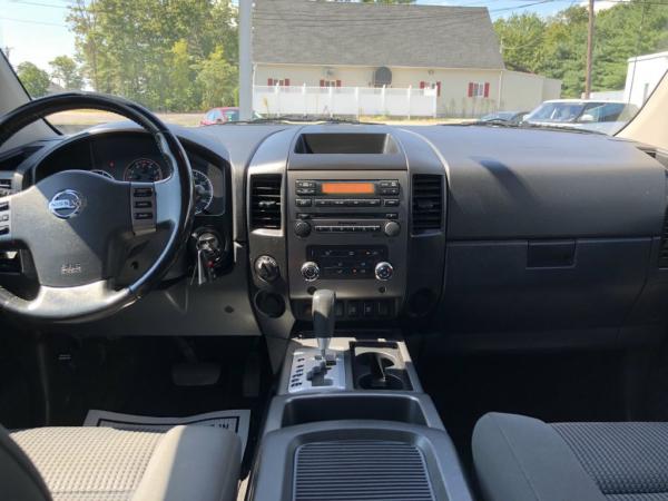 Used 2010 NISSAN TITAN SE SE