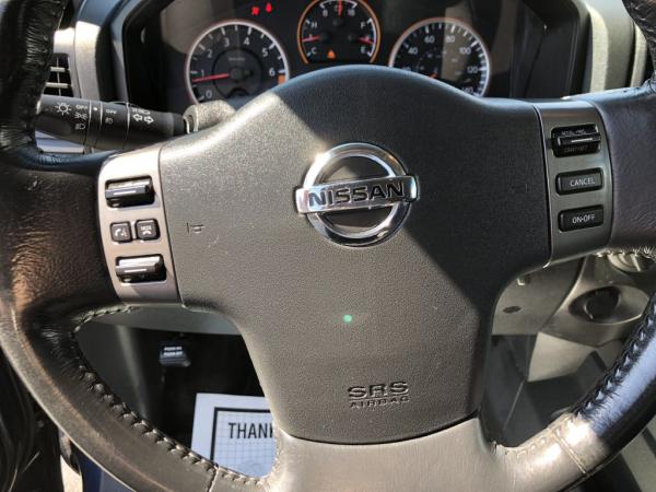 Used 2010 NISSAN TITAN SE SE