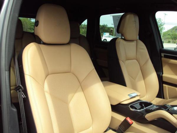 Used 2014 PORSCHE CAYENNE DIESEL suv