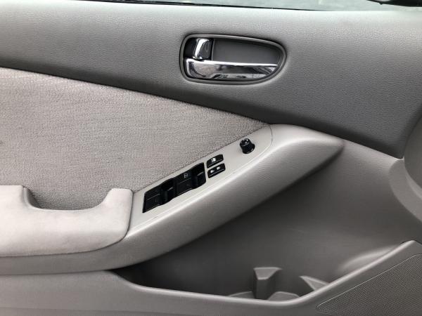 Used 2010 NISSAN ALTIMA BASE