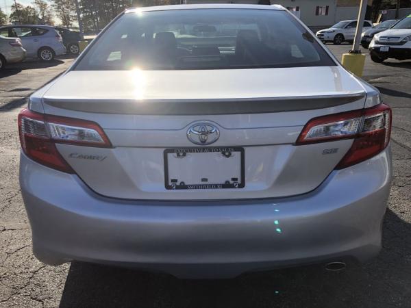 Used 2013 Toyota CAMRY SE SE