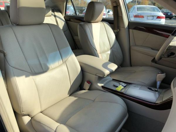 Used 2009 Toyota AVALON LTD Limited